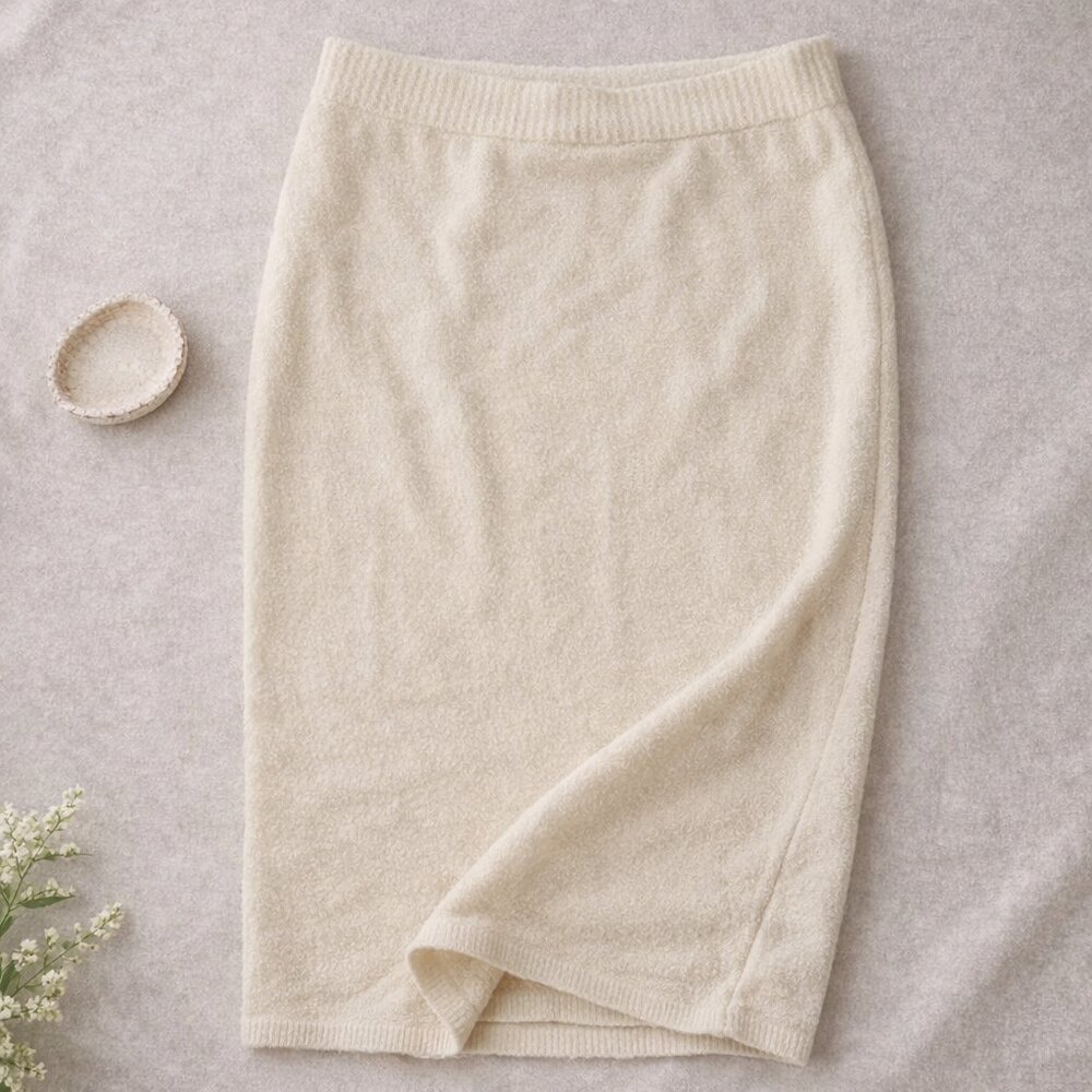 🤍 Express Ivory Creme Knit Midi Skirt – Women’s XL Effortless elegance